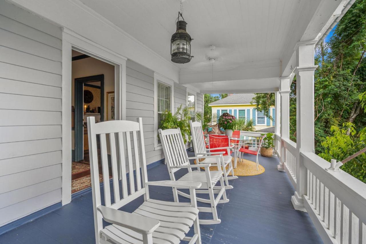 Goodbread House Bed And Breakfast Saint Marys Exterior photo