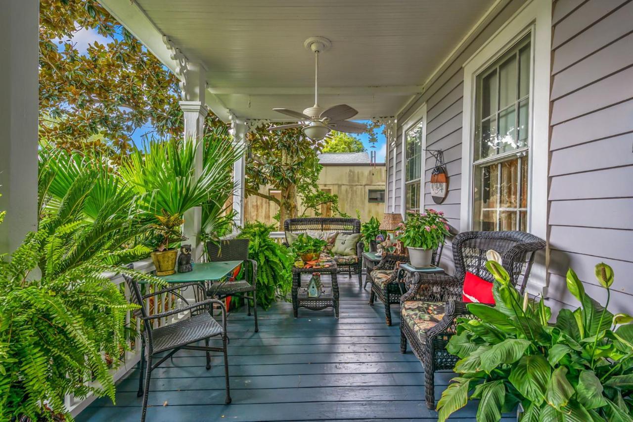 Goodbread House Bed And Breakfast Saint Marys Exterior photo