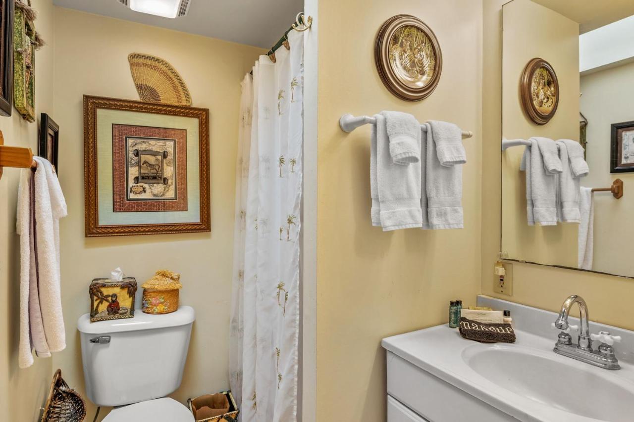 Goodbread House Bed And Breakfast Saint Marys Room photo
