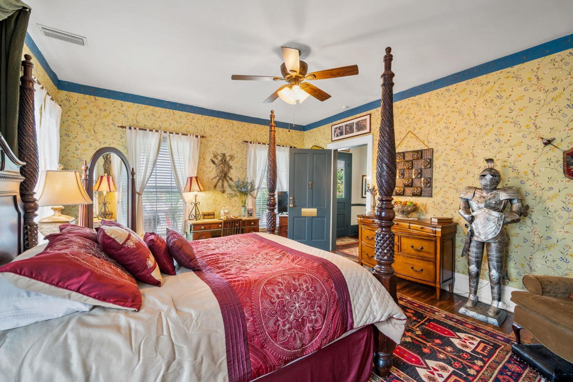 Goodbread House Bed And Breakfast Saint Marys Room photo